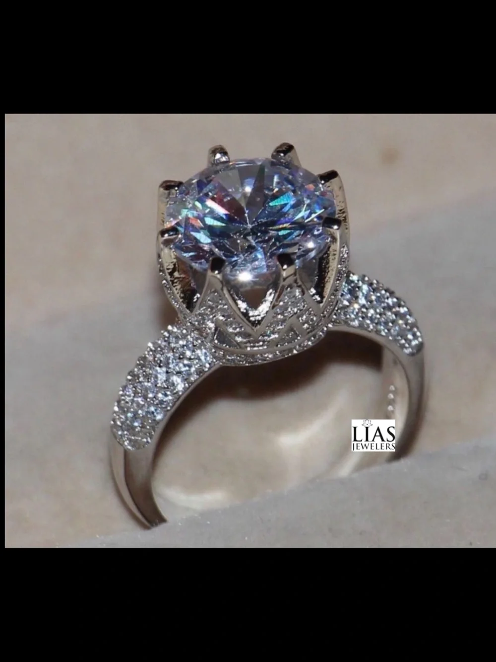 New 18k white gold engagement ring